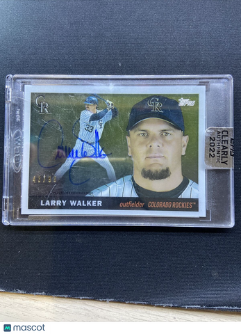 2022 Topps Clearly Authetic Larry Walker Auto /99- Rockies