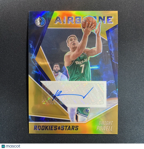 2020-21 Panini Chronicles Dwight Powell Gold auto /10