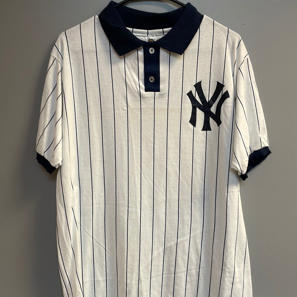 Medallion Vintage Yankees T Shirt – Santiagosports