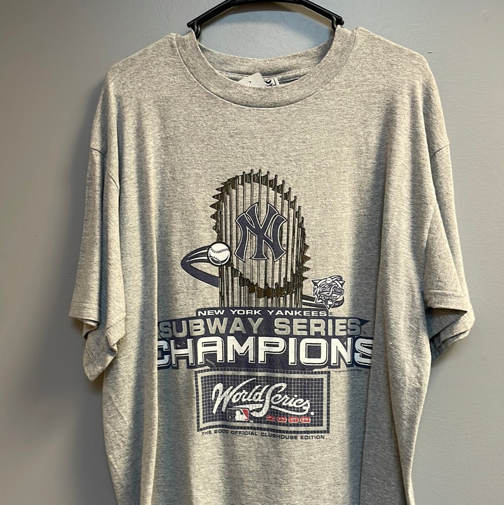 Lee, Shirts, Vintage Lee Sport Cleveland Indians Mlb Tshirt