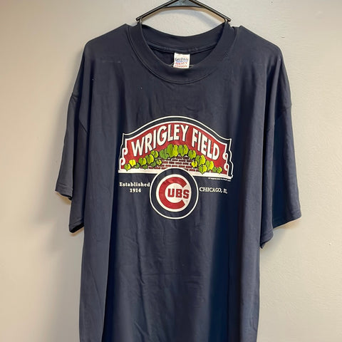 Gildan Vintage T Shirt Wrigley Field