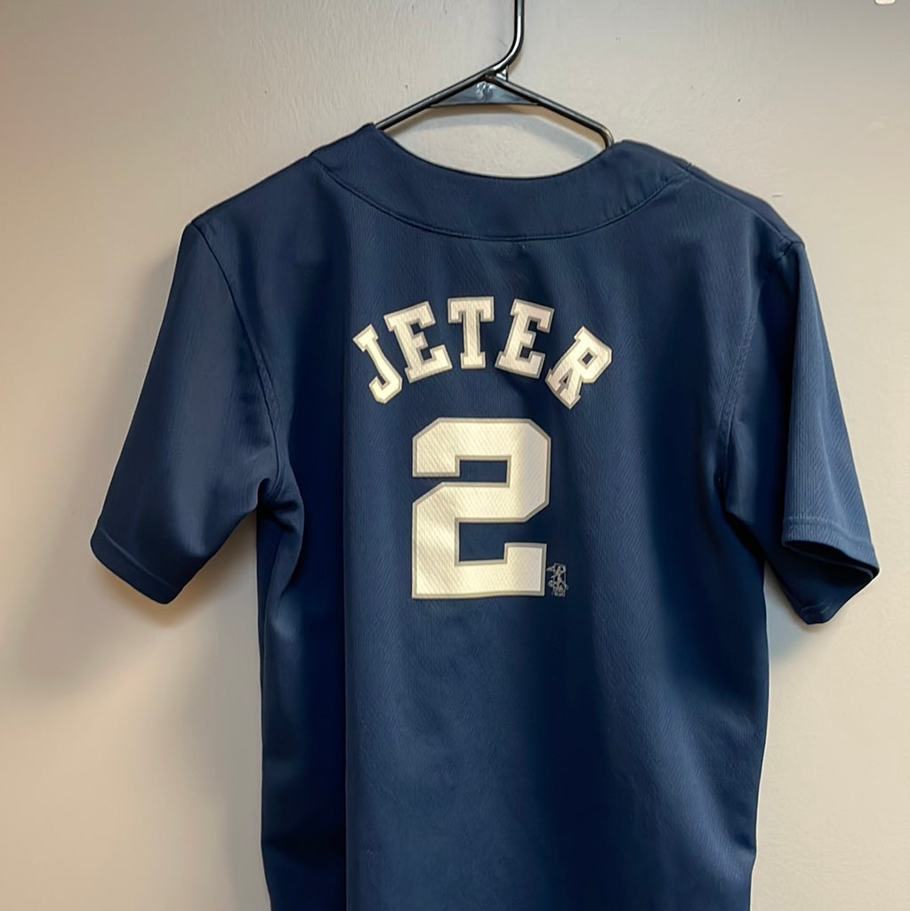 Vintage MLB New York Yankees Derek Jeter Jersey